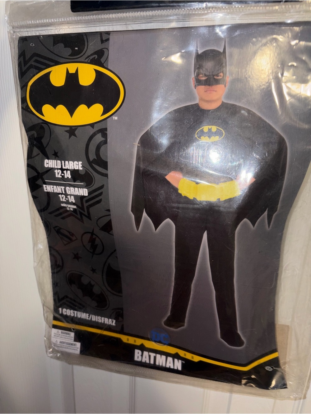 DC Batman Boys Costume Black/Yellow Belt Child Size 12-14